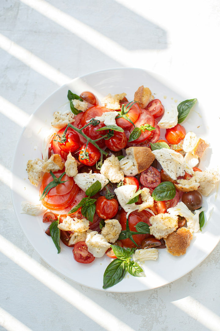 Best Knife for Cutting Tomatoes — Why Your Current Knife Fails