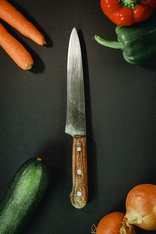 Advanced knife cuts on vegetables