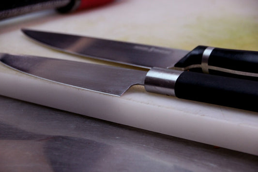 Wa-style vs Yo-style Knives: Comprehensive Guide to Japanese Knife Anatomy and Features