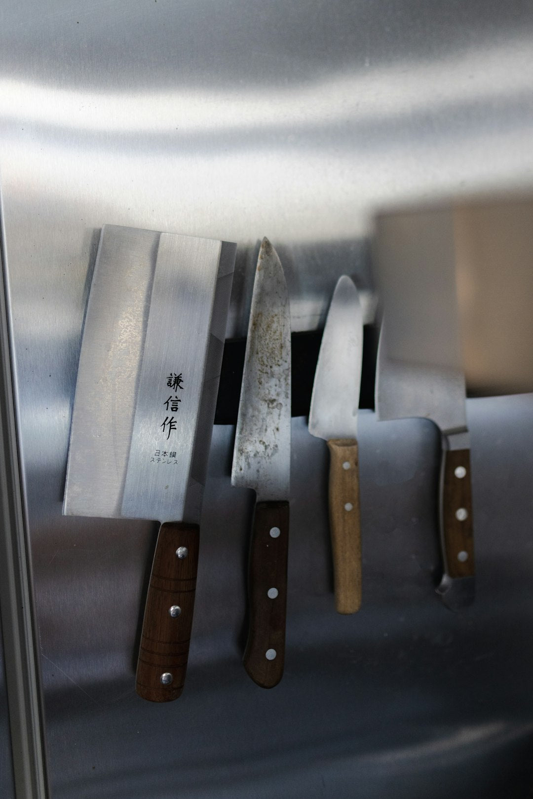 How to Store Japanese Knives Safely: Honoring the Blade, Preserving Tradition