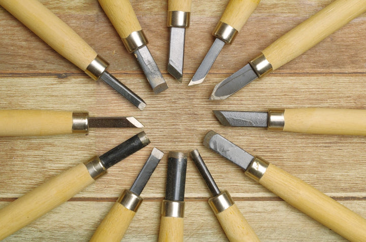 The Best Whetstones for Sharpening Knives: A Complete Guide to Choosing and Using Sharpening Stones